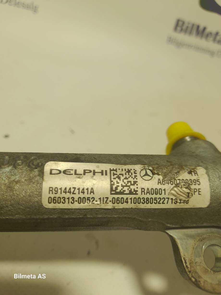 Dyseskinne (fuelrail) til Mercedes E-Klasse 2002-2006 (Fase 1) (W211) (W211) (|A6460700395)