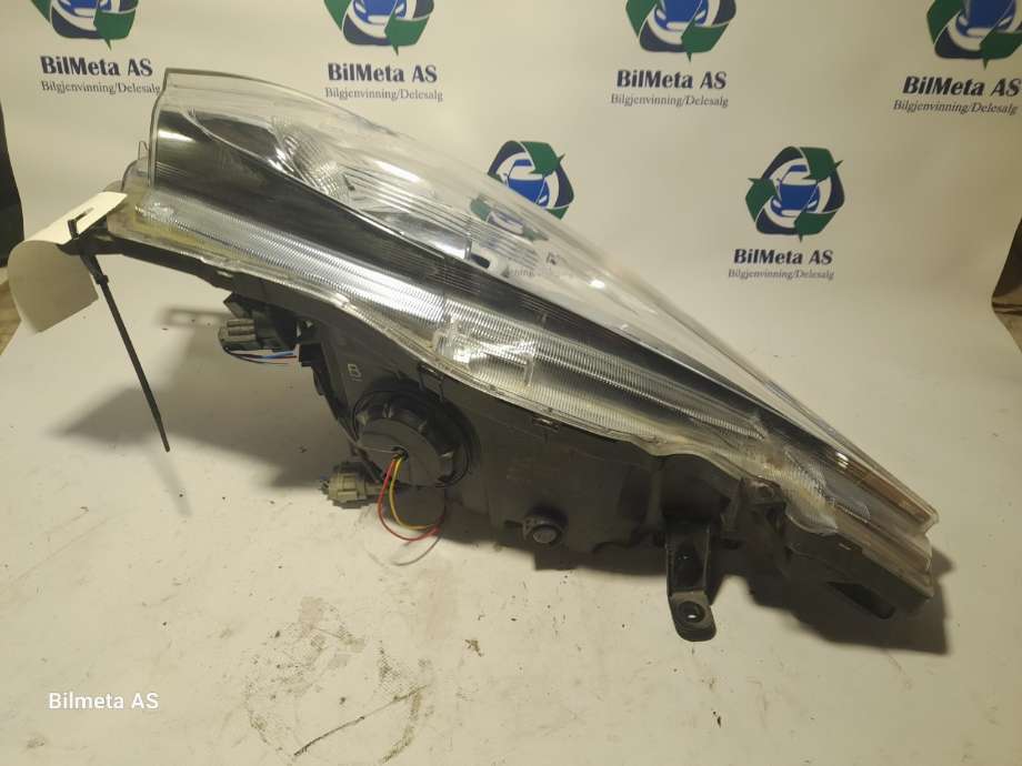 Frontlykt venstre halogen til Nissan Leaf 2011-2017 (Type I)  (|2600603na3c)