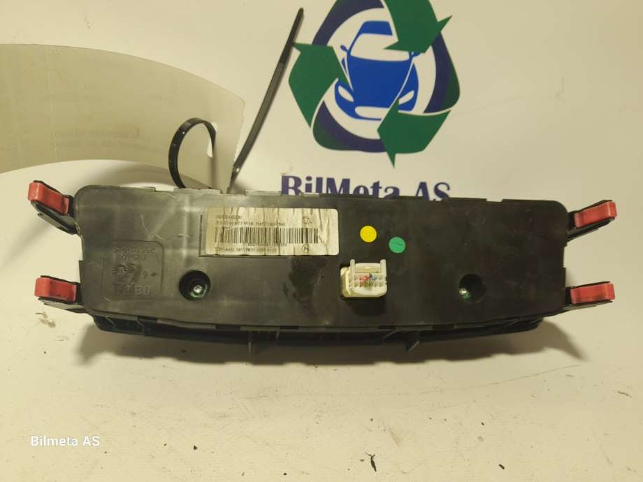 Varmeapparat betjening til Toyota Avensis 2009-2015 (Type III, Fase 1)  (|5590005330)