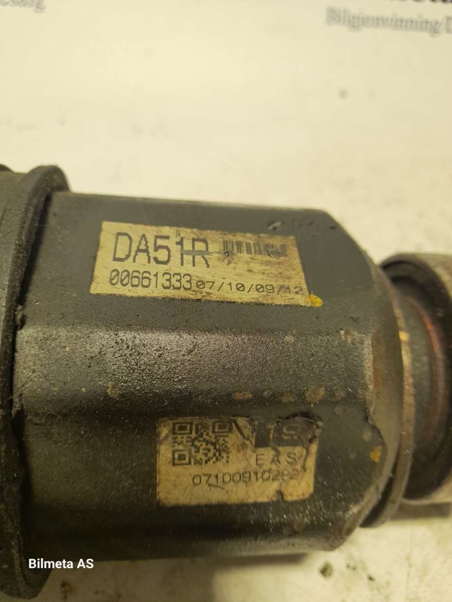 Drivaksel høyre foran til Toyota RAV4 2006-2009 (Type III, Fase 1)  (|DA51R)