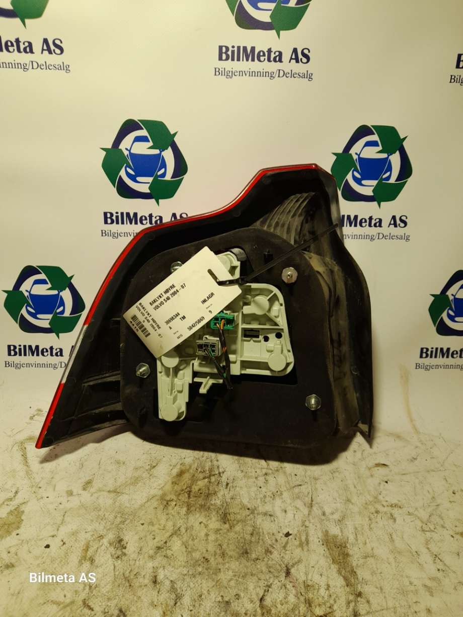 Baklykt høyre til Volvo S40 2004-2007 (Type II, Fase 1)  (|30698344)