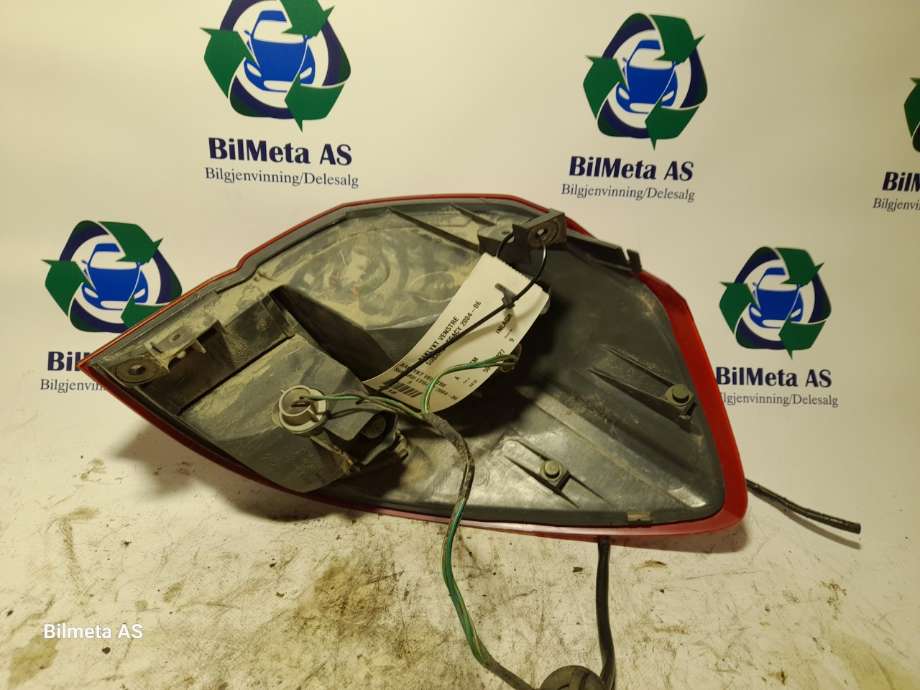 Baklykt venstre til Subaru Legacy 2003-2007 (Type IV, Fase 1)