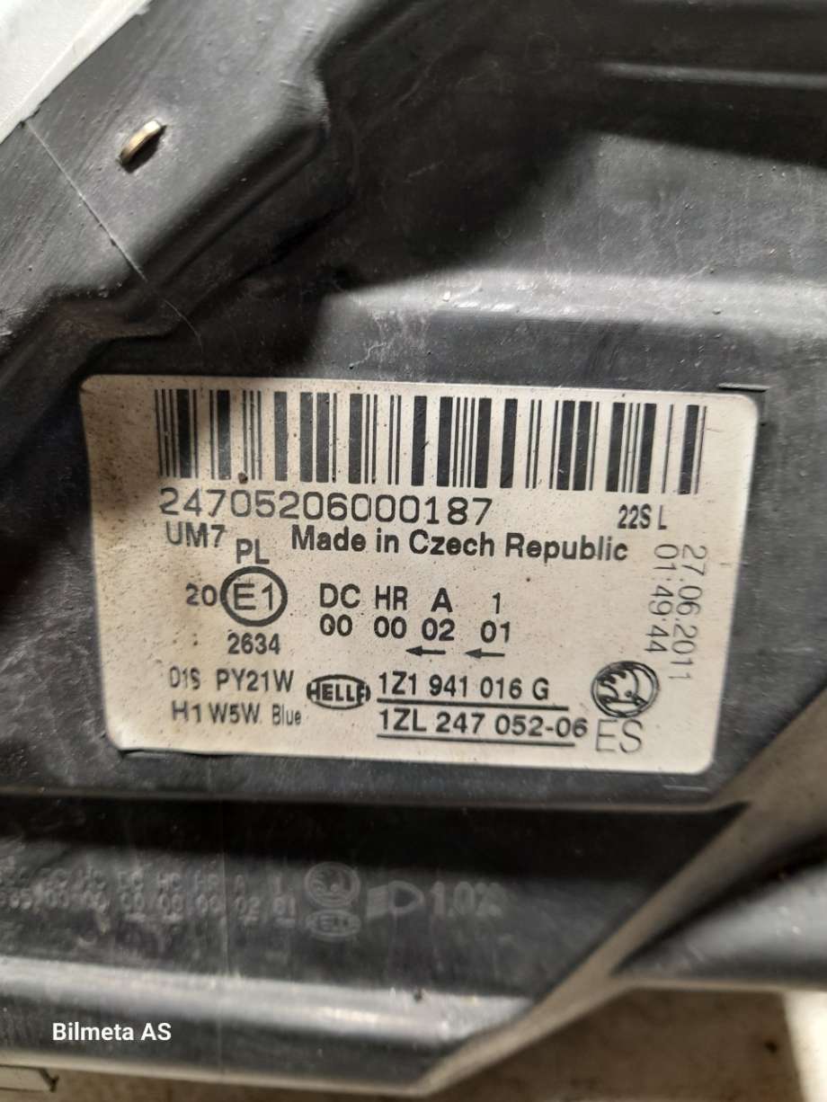 Frontlykt høyre xenon til Škoda Octavia 2005-2008 (Type II, Fase 1)  (|1Z1941016G)