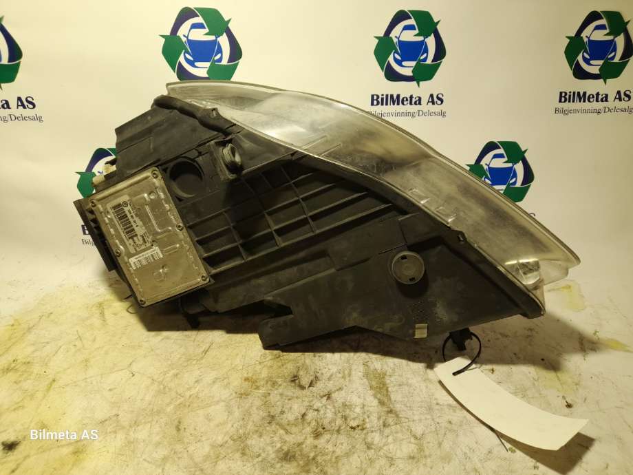 Frontlykt høyre xenon til VW Passat 2005-2010 (B6) (B6) (|3c0941752g)