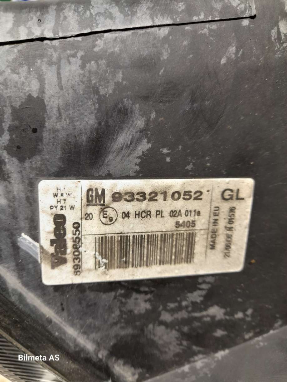 Frontlykt venstre halogen til Opel Meriva A 2003-2010  (|93321052)
