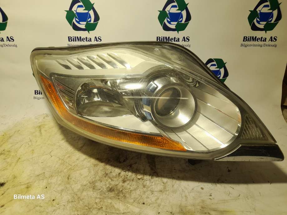 Frontlykt høyre xenon til Ford Kuga 2008-2012 (Type I) (|8v4113d154af|5dv00900000)