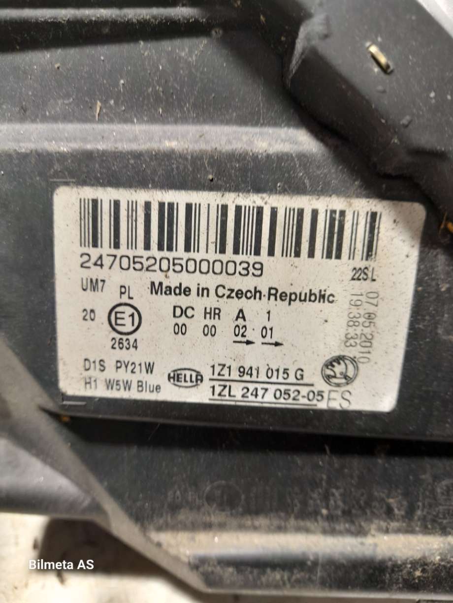 Frontlykt venstre xenon til Škoda Octavia 2005-2008 (Type II, Fase 1) (|1z1941015g)