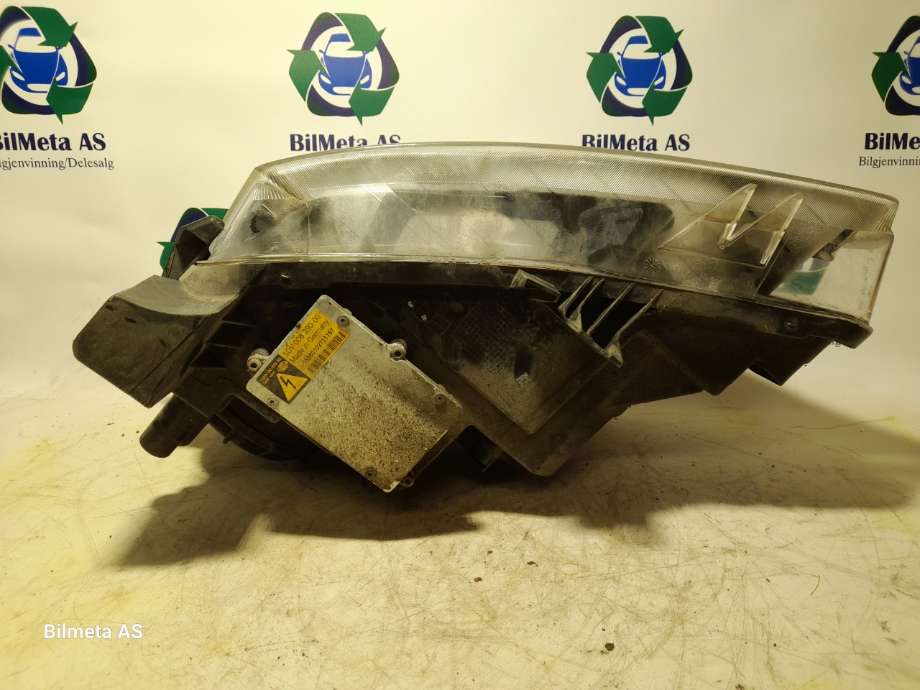 Frontlykt høyre xenon til Nissan Qashqai 2007-2010 (Type I, Fase 1)