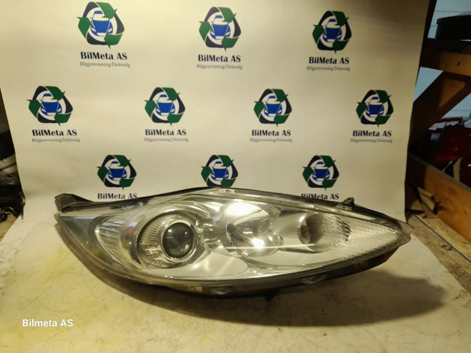 Frontlykt høyre halogen til Ford Fiesta 2008-2012 (Type VI, Fase 1) (8a6113w029cg|)