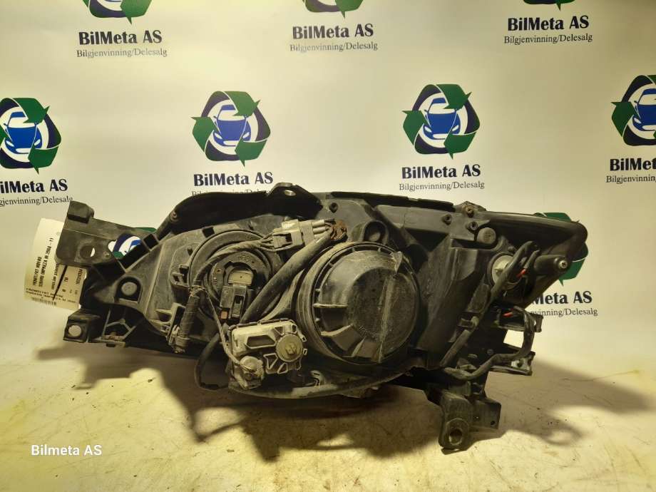 Frontlykt høyre xenon til Subaru Impreza 2008-2012 (Type III)  