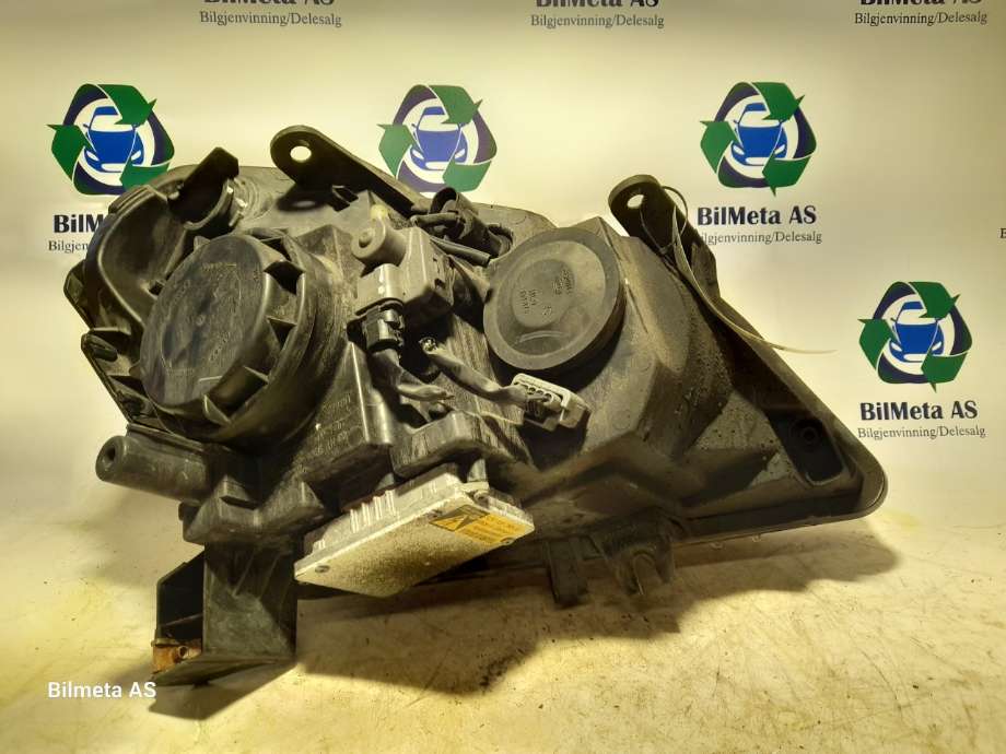 Frontlykt venstre xenon til Nissan Qashqai 2007-2010 (Type I, Fase 1)