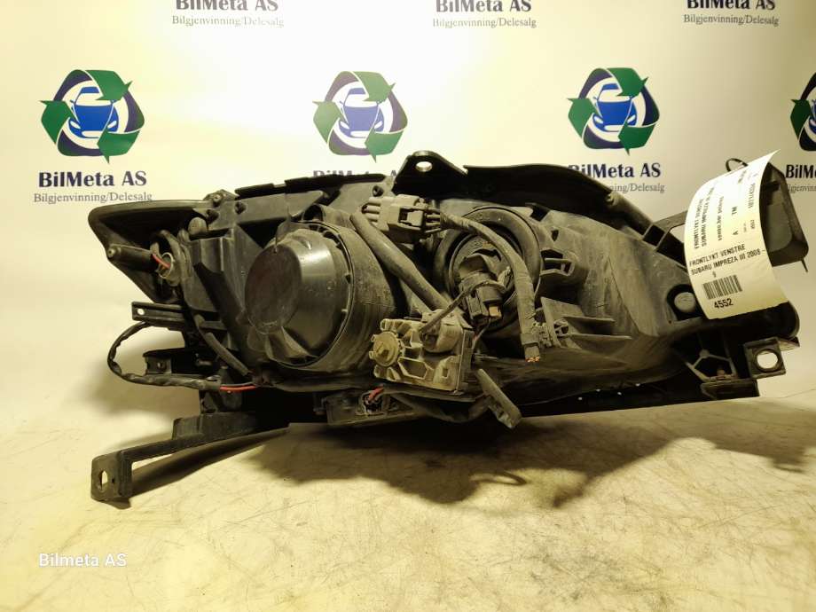 Frontlykt venstre xenon til Subaru Impreza 2008-2012 (Type III)