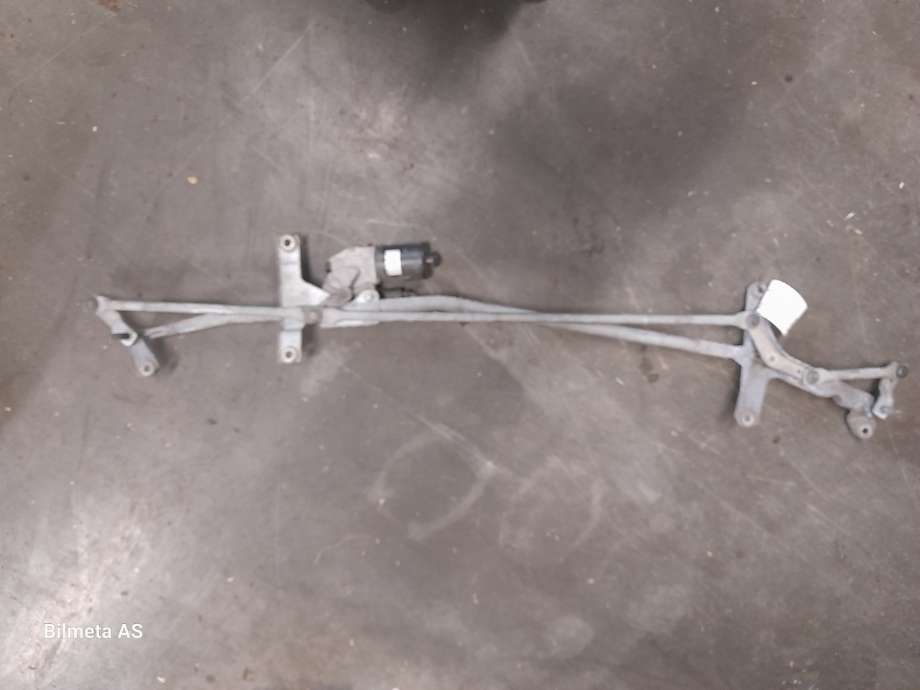 Viskermotor frontrute til Mercedes Vito/Viano 2004-2010 (Fase 1) (W639) (W639) (|a6398200040)