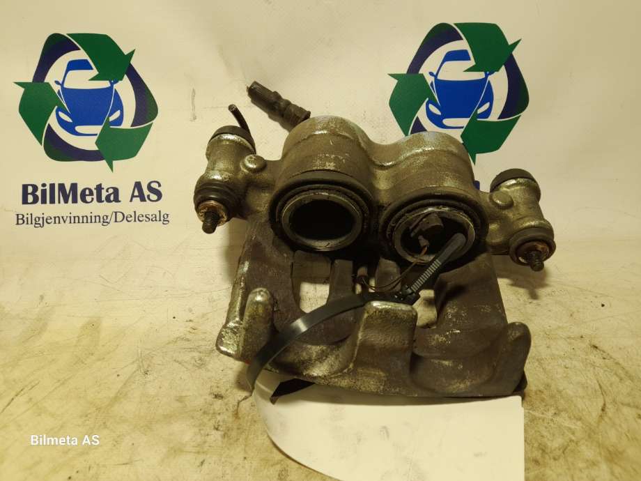 Bremsecaliper høyre foran til Mercedes Vito/Viano 2004-2010 (Fase 1) (W639) (W639) 
