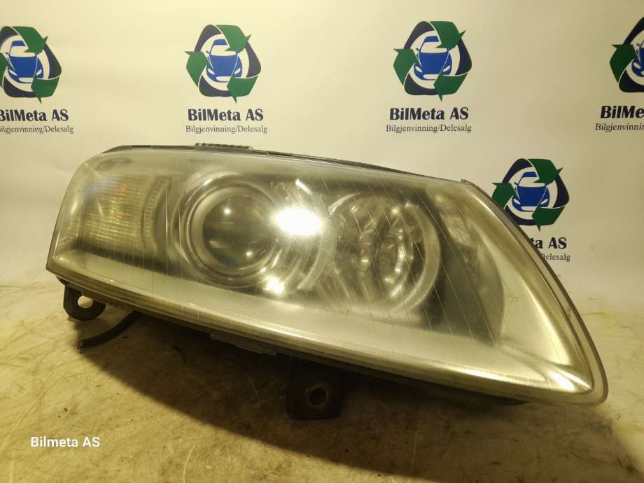 Frontlykt høyre xenon til Audi A6 2005-2008 (Type III, Fase 1) (C6) (C6)