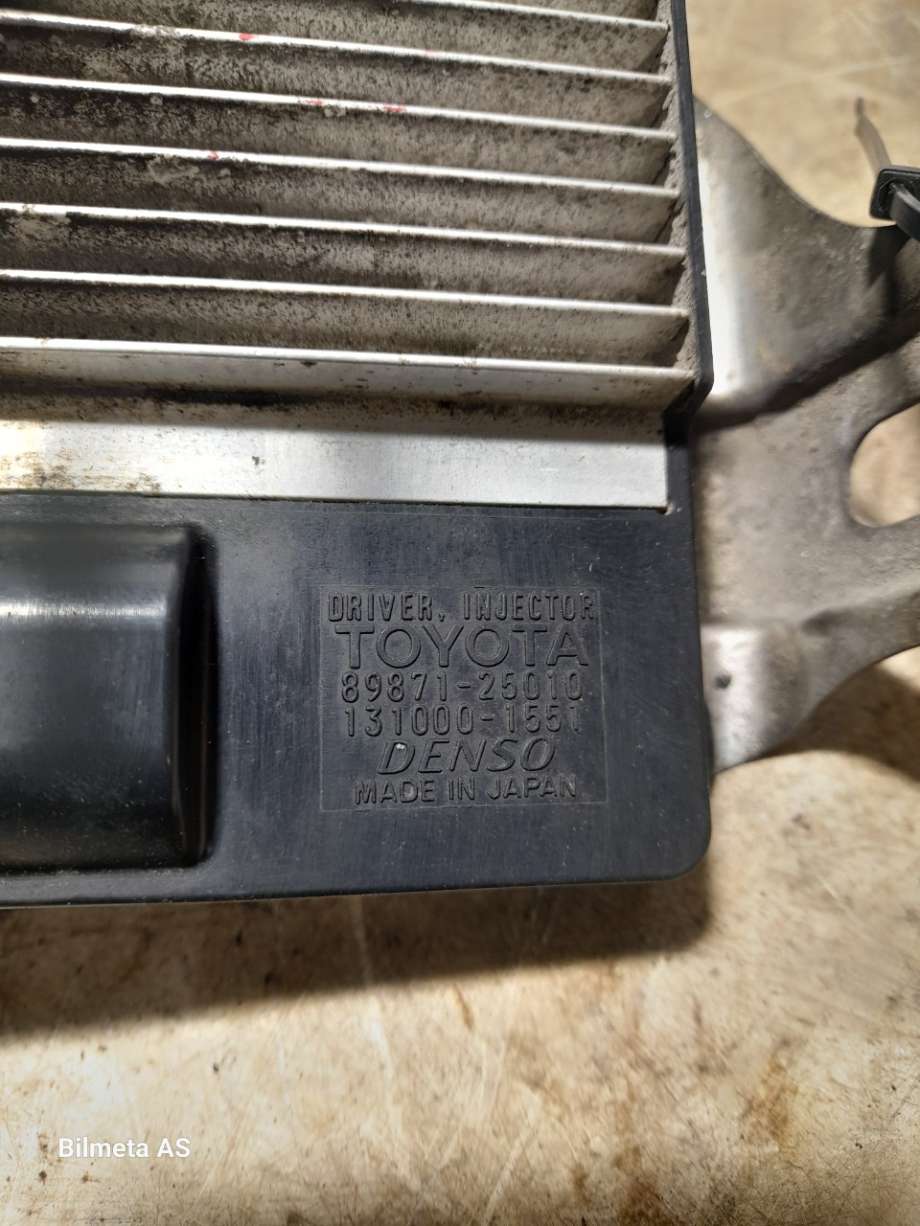 Styreenhet drivstoffpumpe til Toyota Hilux 2006-2011  (|8987125010|1310001551)