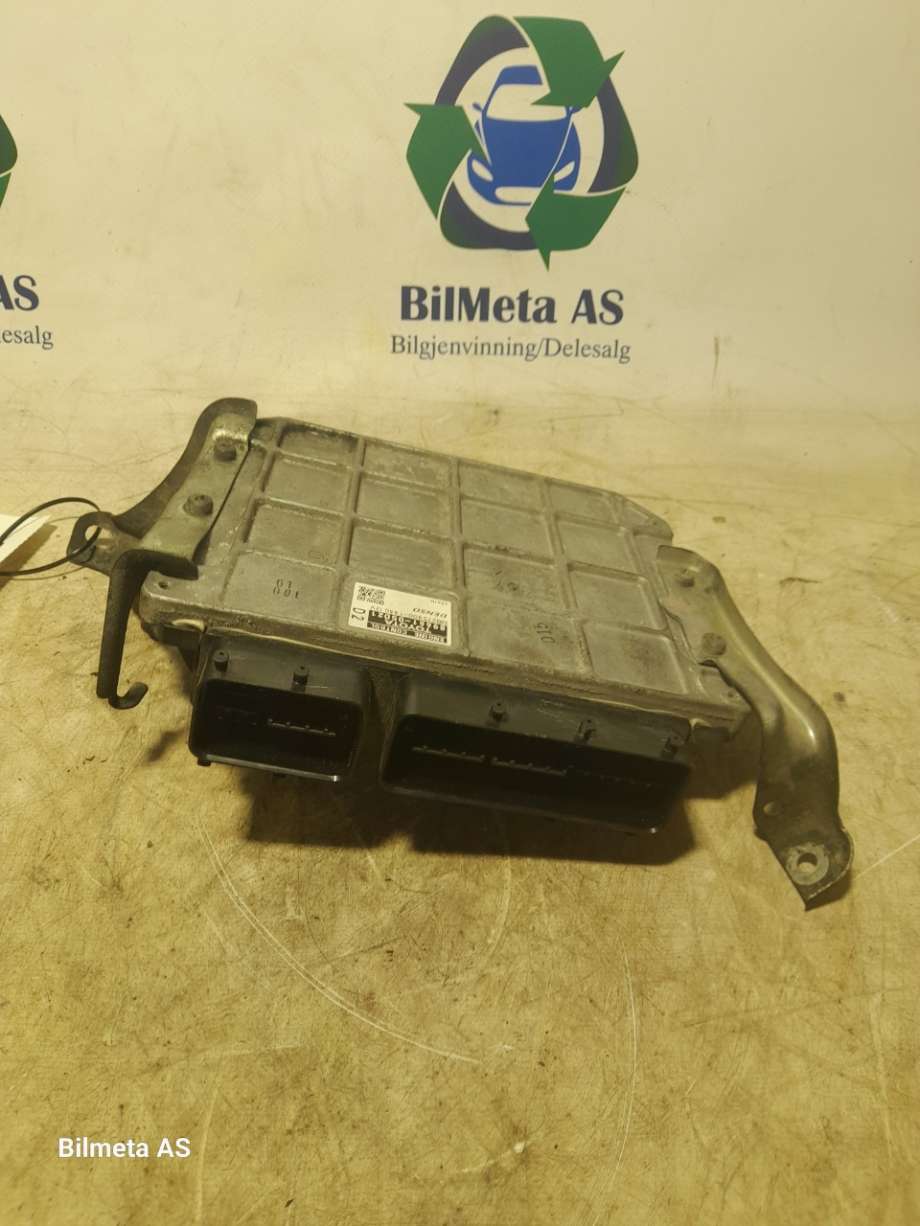 Styreenhet motor til Toyota Avensis 2009-2015 (Type III, Fase 1)  (|8966105d21)