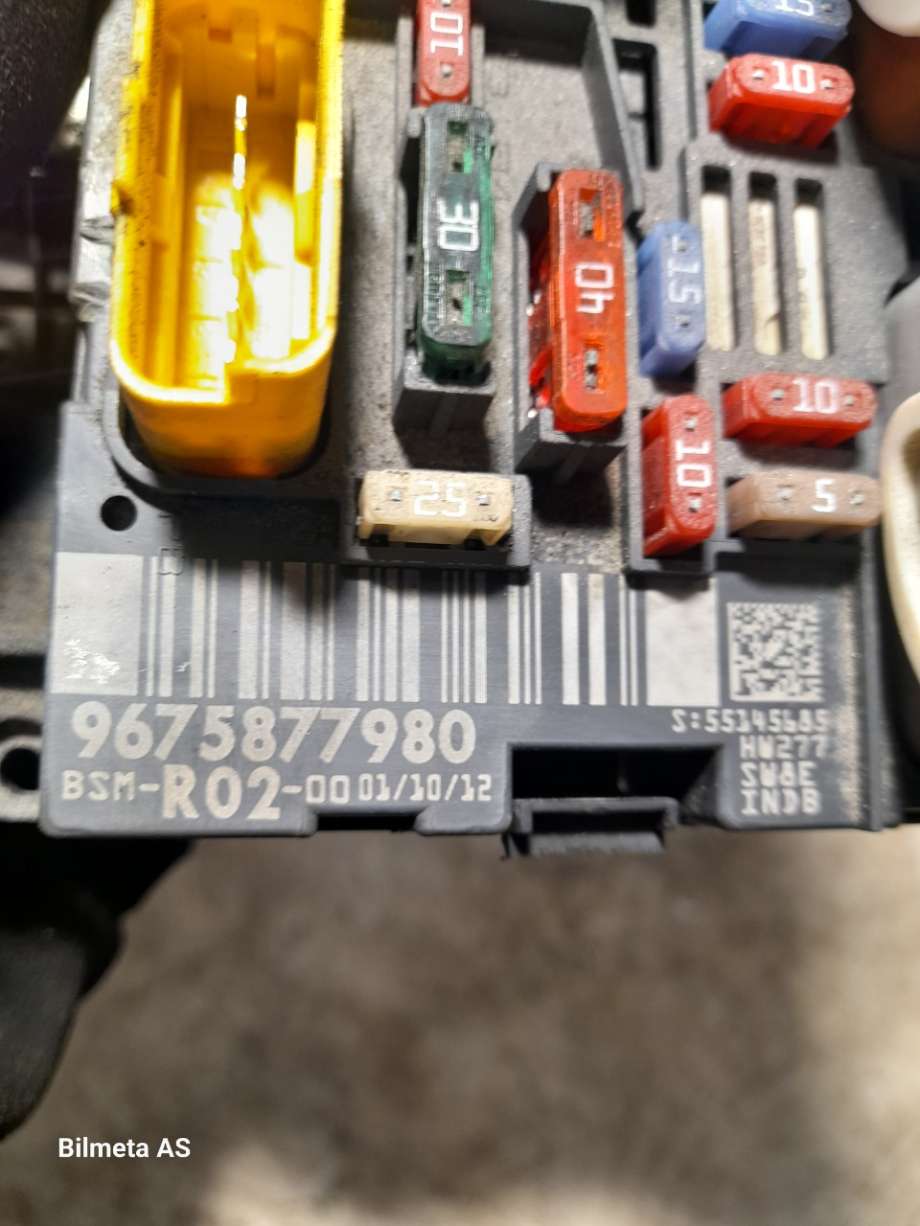 Sikringsboks til Peugeot 3008 2009-2016 (Type I)  (|9675877980)