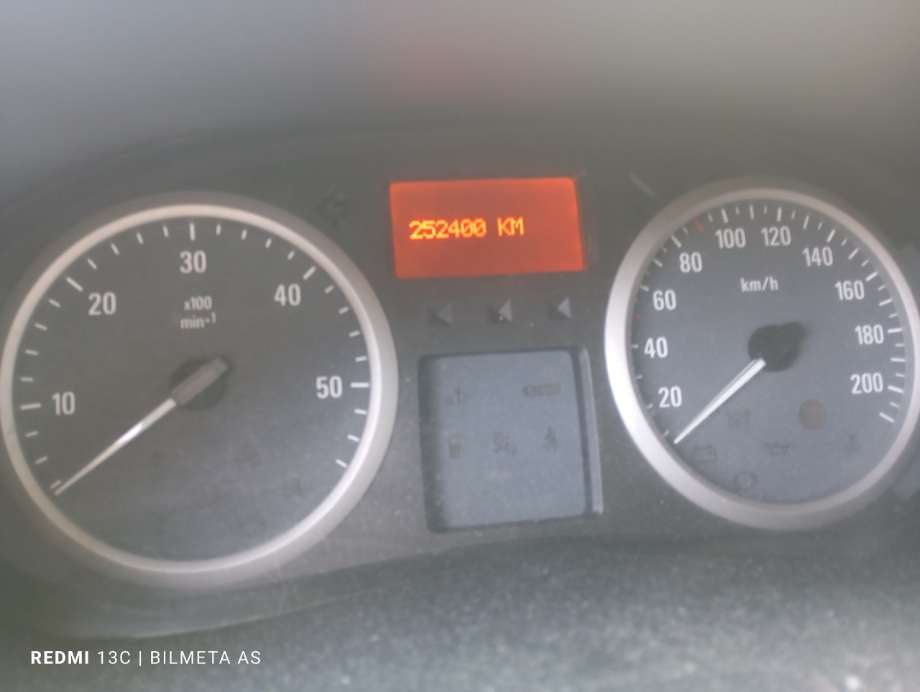 Motor diesel til Opel Vivaro A 2001-2006 (|M9R-692)