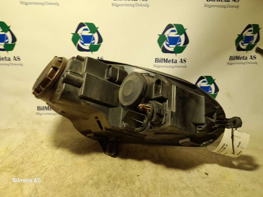 Frontlykt venstre halogen til VW Golf V, Combi 2003-2008  