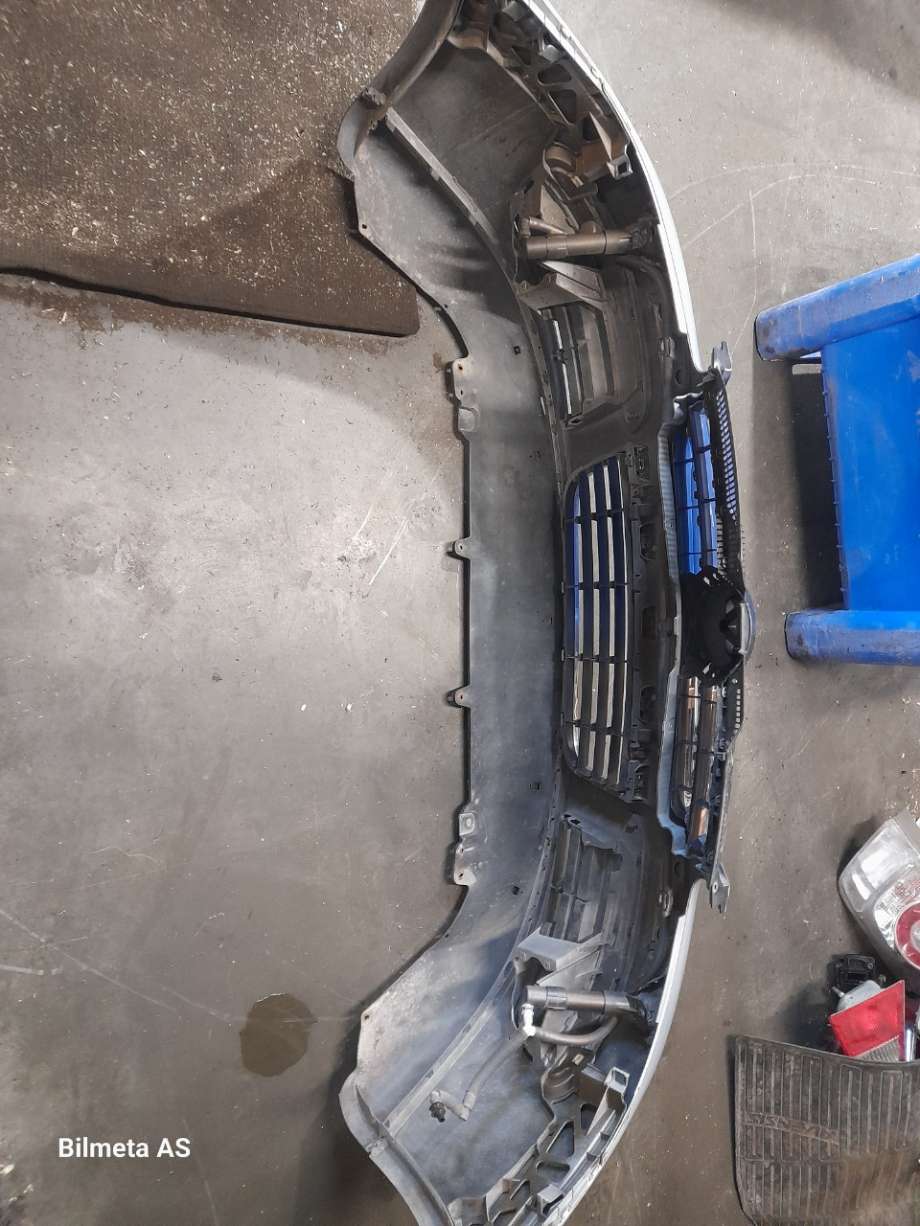 Støtfanger foran til VW Golf V, Combi 2003-2008