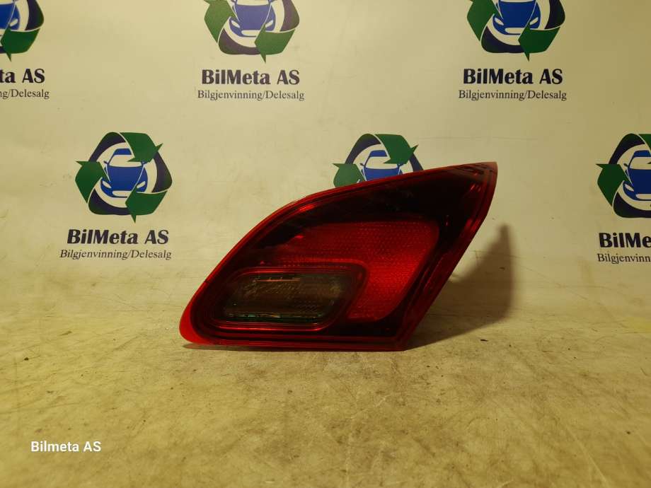 Baklykt høyre til Opel Astra J 2010-2015