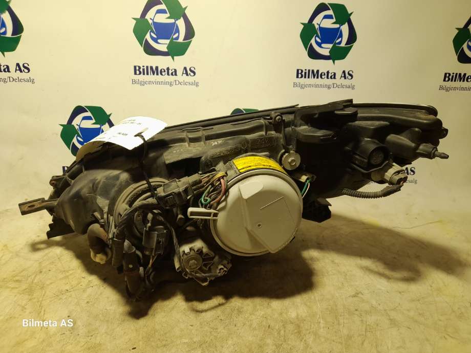 Frontlykt høyre xenon til Subaru Legacy 2007-2009 (Type IV, Fase 2)  