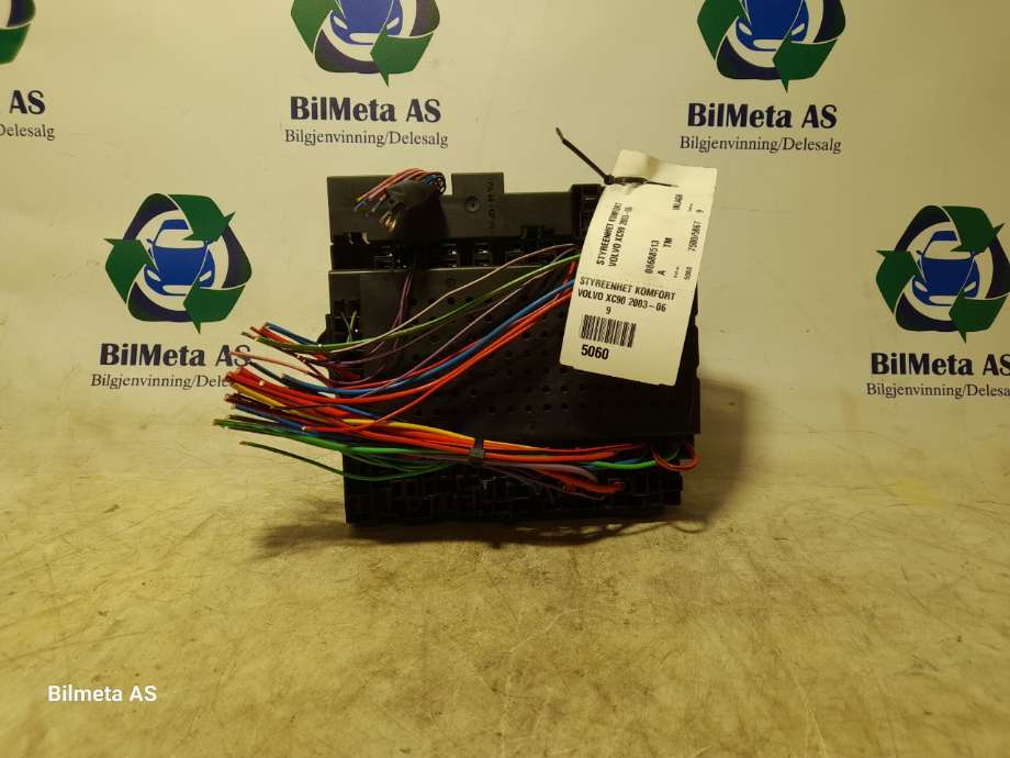 Styreenhet comfort (BCM) til Volvo XC90 2002-2006 (Type I, Fase 1)  (|08688513)