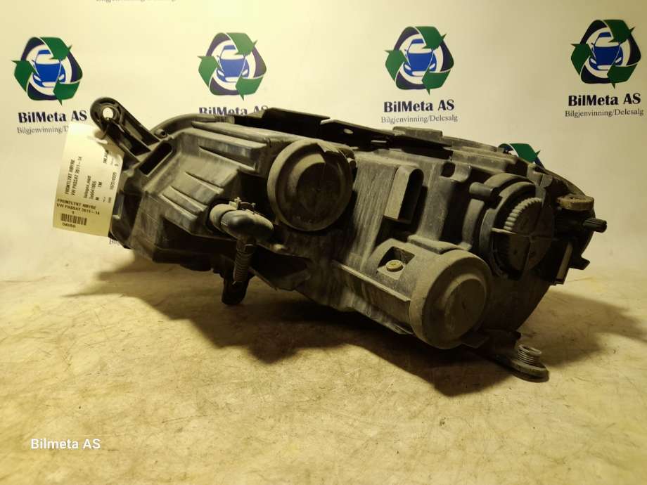 Frontlykt høyre halogen til VW Passat 2011-2015 (B7) (B7) (|3ab941006)
