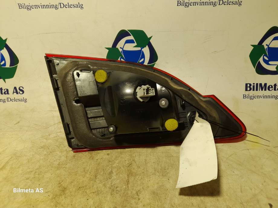 Baklykt høyre indre til Mazda 5 2011-2015 (Type II)  