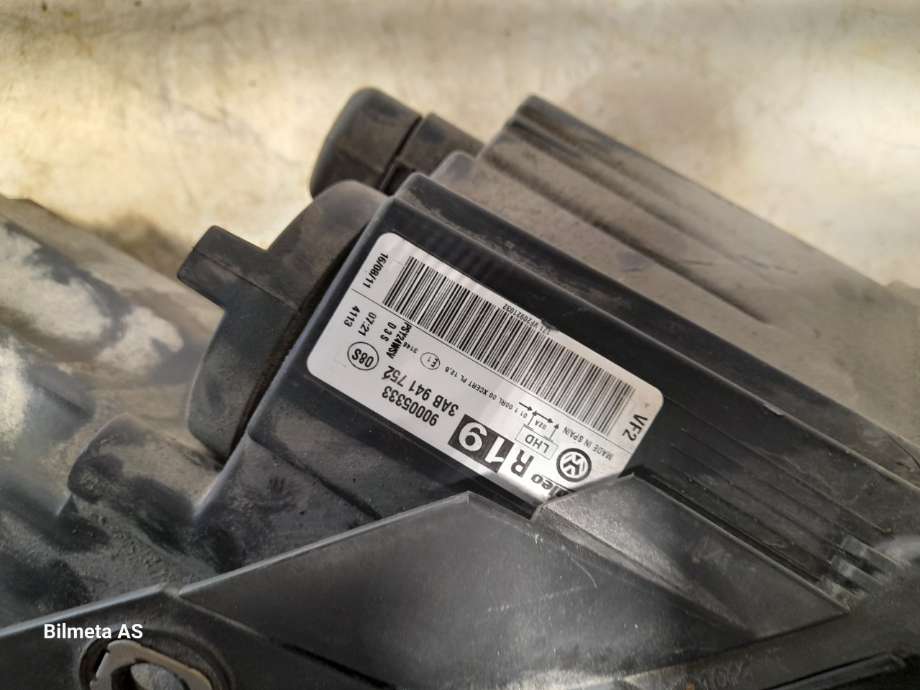 Frontlykt høyre xenon til VW Passat 2011-2015 (B7) (B7) (|3ab941752|90005333)