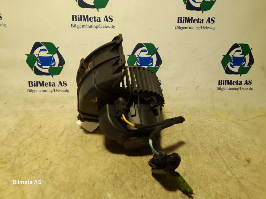 Varmeapparat motor til VW Transporter / Caravelle 2003-2009 (Fase 1) (T5) (T5) (|7e1820021)