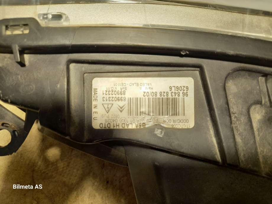 Frontlykt høyre xenon til Citroën C4 2004-2011 (Type I)  (|89902313)