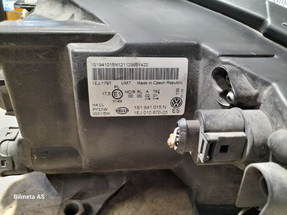 Frontlykt venstre halogen til VW Up 2012-2019  (|1s1941015n)