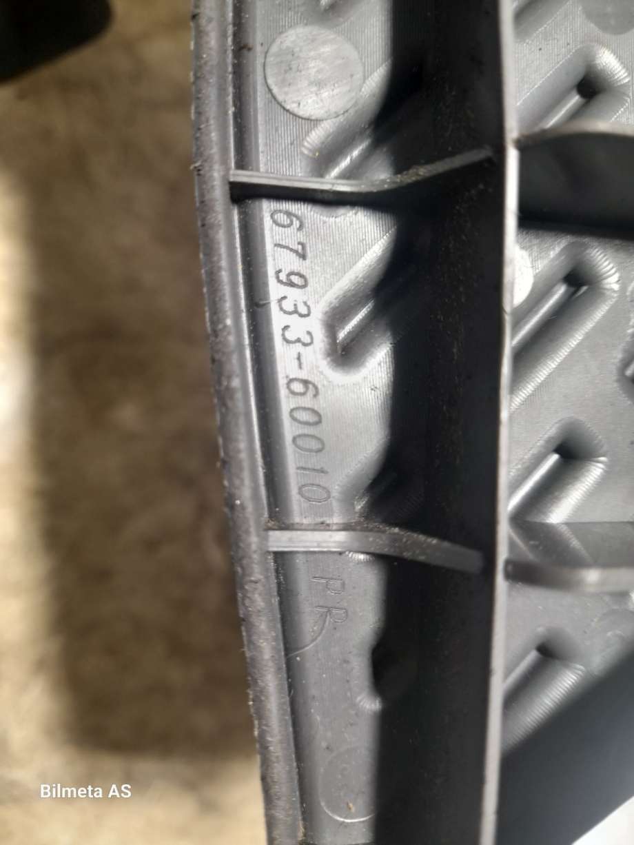 Innredning pakke til Toyota Land Cruiser 120 2002-2009  (|6793360010)