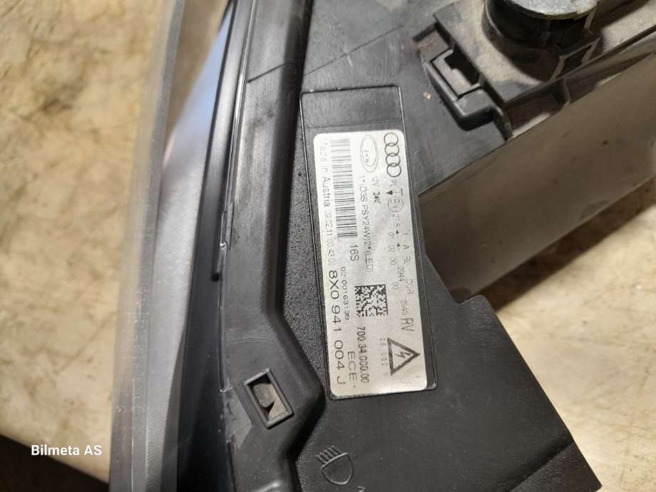 Frontlykt høyre xenon til Audi A1 2010-2014 (Type I, Fase 1)  (|8x0941004j)