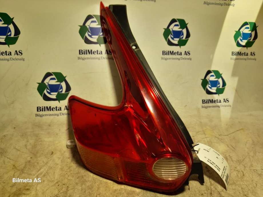 Baklykt venstre til Nissan Juke 2010-2014 (Fase 1)