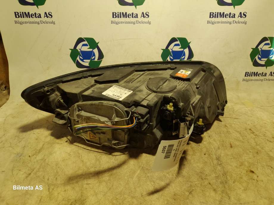 Frontlykt venstre xenon til Volvo V50 2007-2012 (Fase 2)  (|31299613)