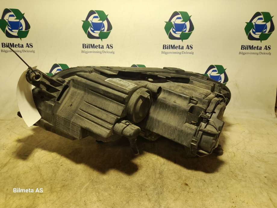 Frontlykt høyre xenon til VW Passat 2011-2015 (B7) (B7) (|3ab941752|90005333)