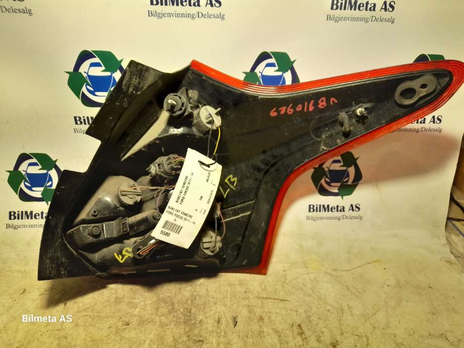 Baklykt venstre til Ford Focus 2011-2014 (Type III, Fase 1)  