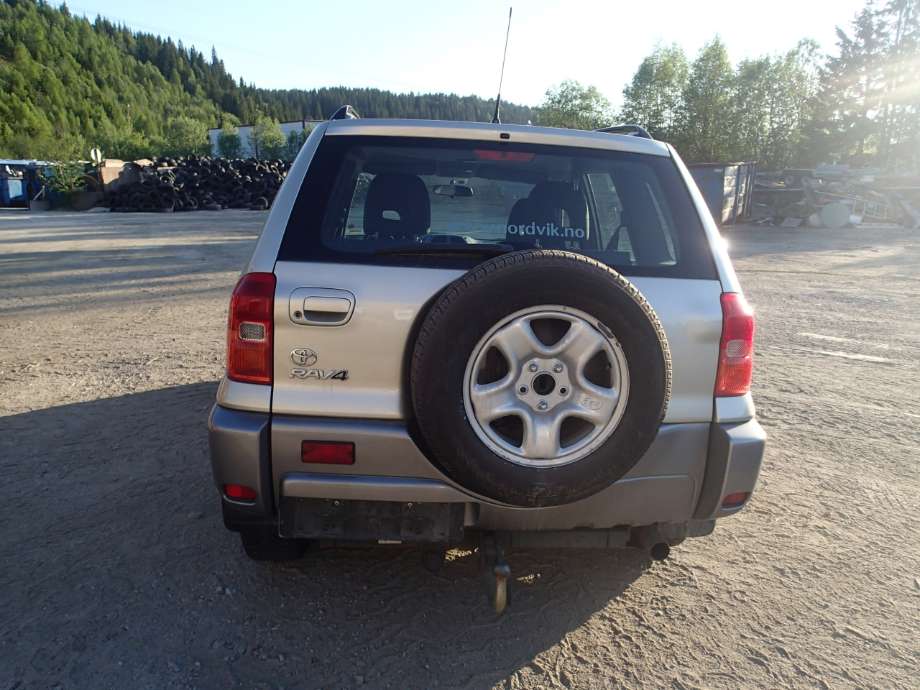 Toyota RAV4 2000-2006 (Type II) , Motorkode: , Girkassekode: 