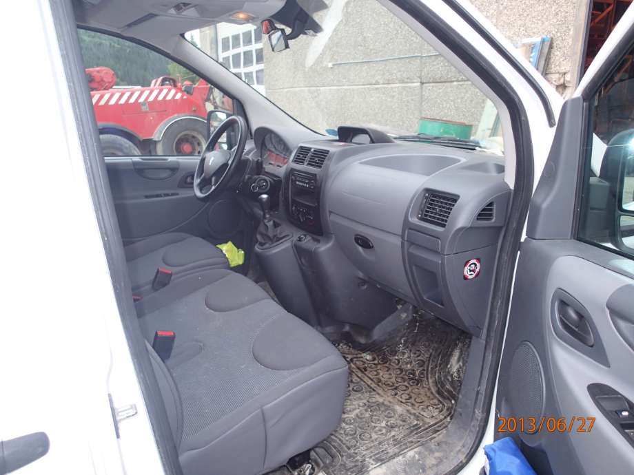 Peugeot Expert 2007-2016 (Type II) delebil , Motorkode: 9HU, Girkassekode: 