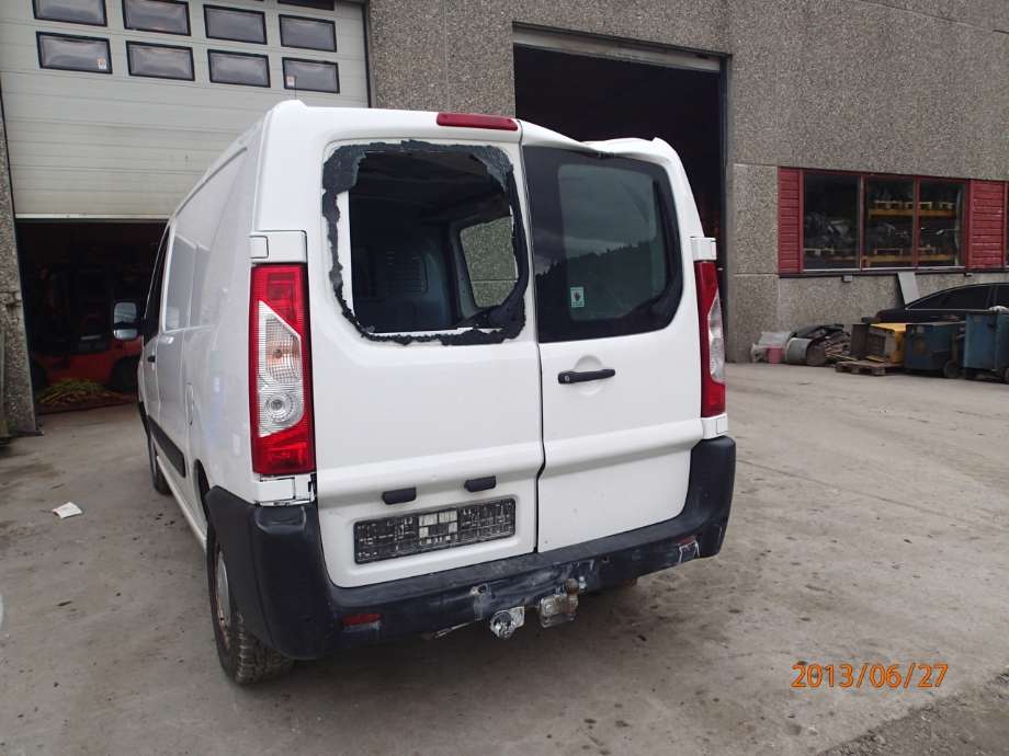 Peugeot Expert 2007-2016 (Type II) delebil , Motorkode: 9HU, Girkassekode: 