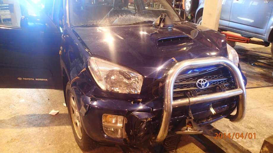 Toyota RAV4 2000-2006 (Type II) , Motorkode: , Girkassekode: 