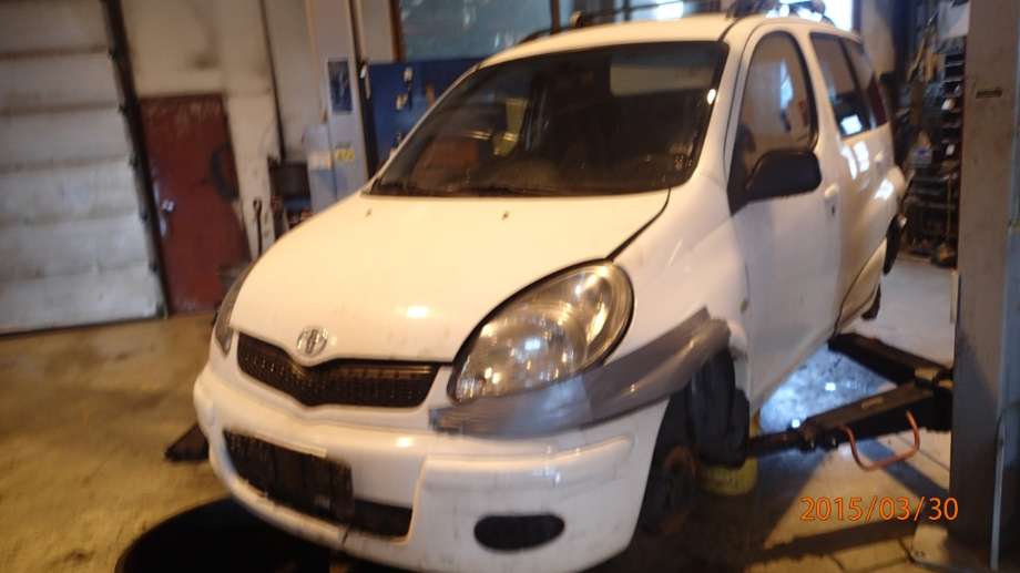 Toyota Yaris Verso 1999-2007 , Motorkode: , Girkassekode: