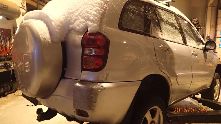 Toyota RAV4 2000-2006 (Type II) delebil , Motorkode: , Girkassekode: 