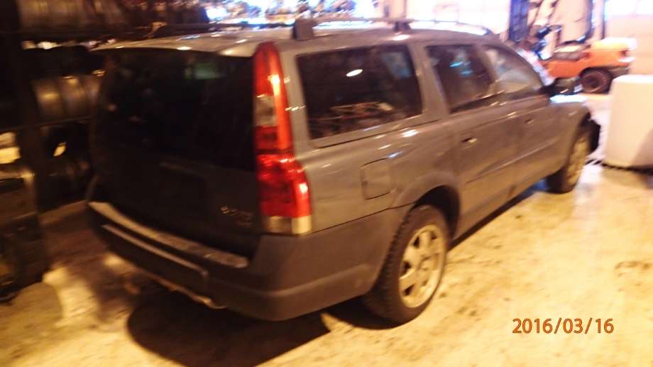 Volvo XC70 2001-2004 (Type I, Fase 1) , Motorkode: , Girkassekode: 