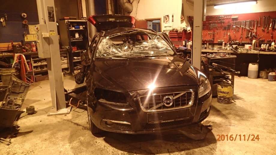 Volvo V70 2007-2013 (Type III, Fase 1) , Motorkode: , Girkassekode: 