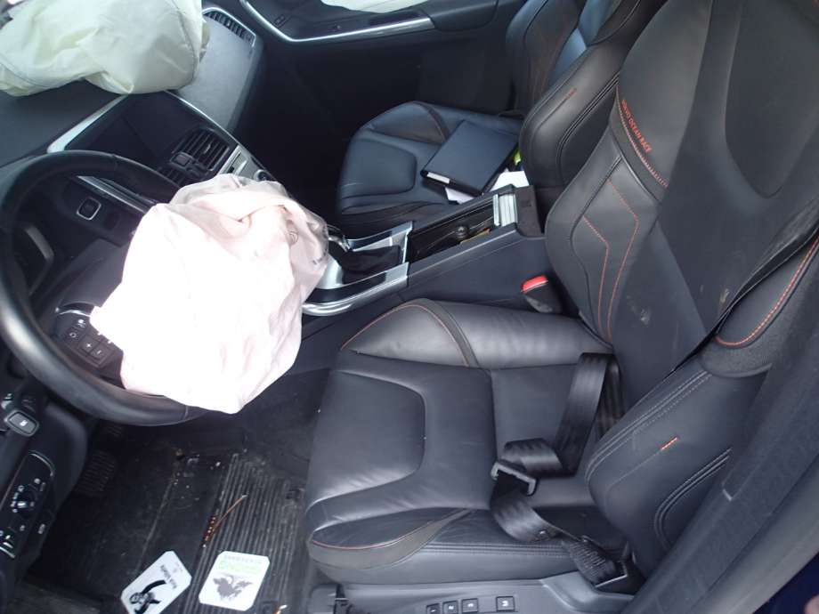 Volvo XC60 2014-2017 (Type I, Fase 2) , Motorkode: D5244T17, Girkassekode: 