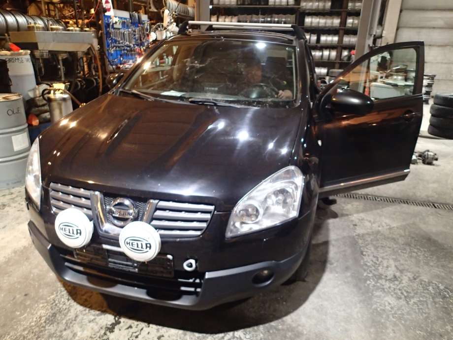 Nissan Qashqai 2007-2010 (Type I, Fase 1) , Motorkode: M9R 740, Girkassekode: 